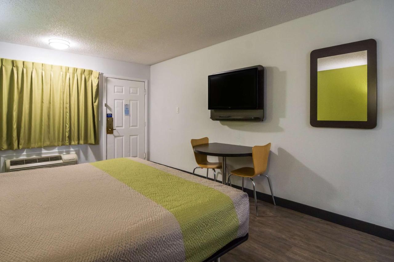 Motel 6 Irving - Loop 12 Exterior photo